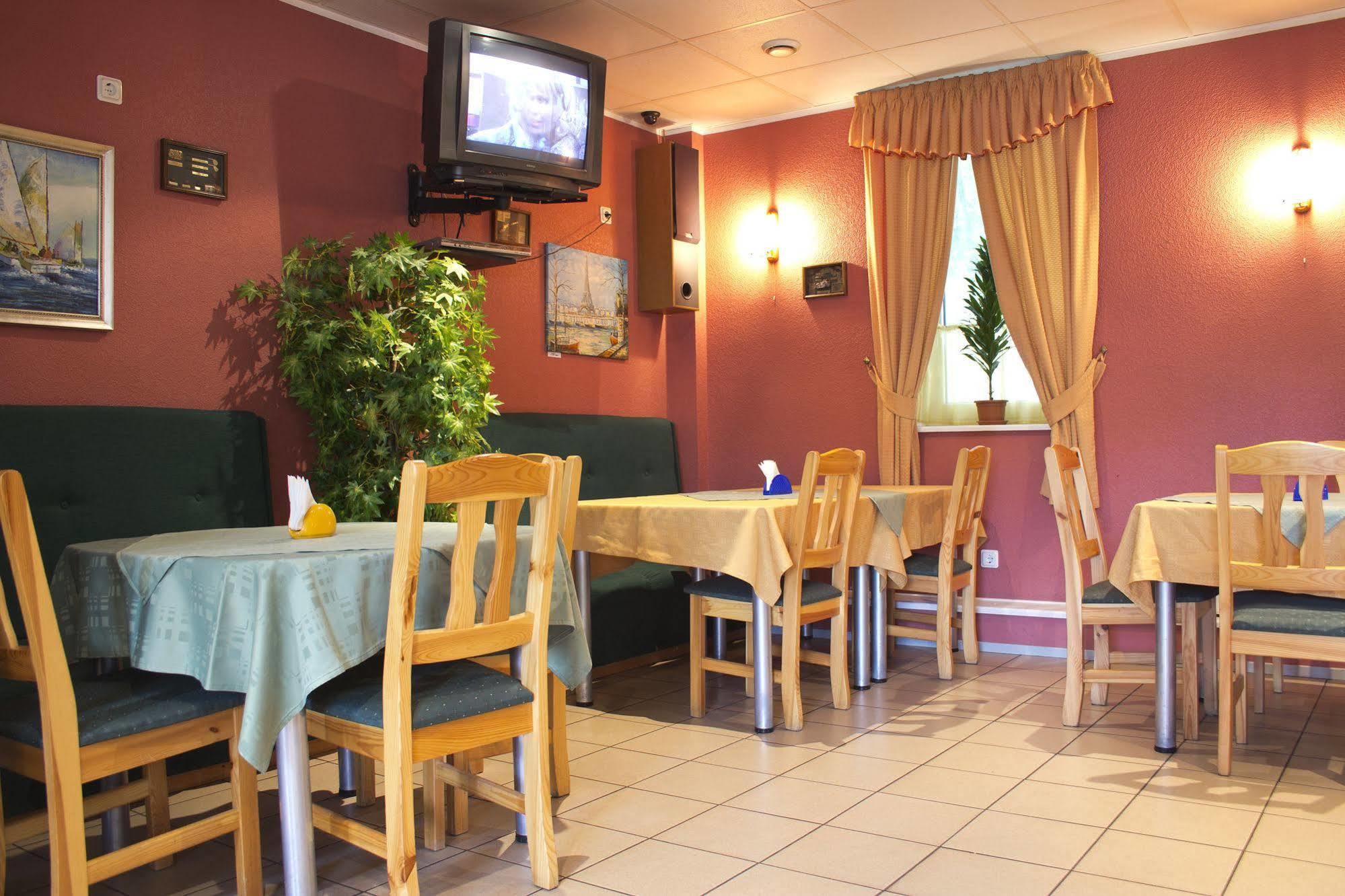 Lillekuela Hotel Tallinn
