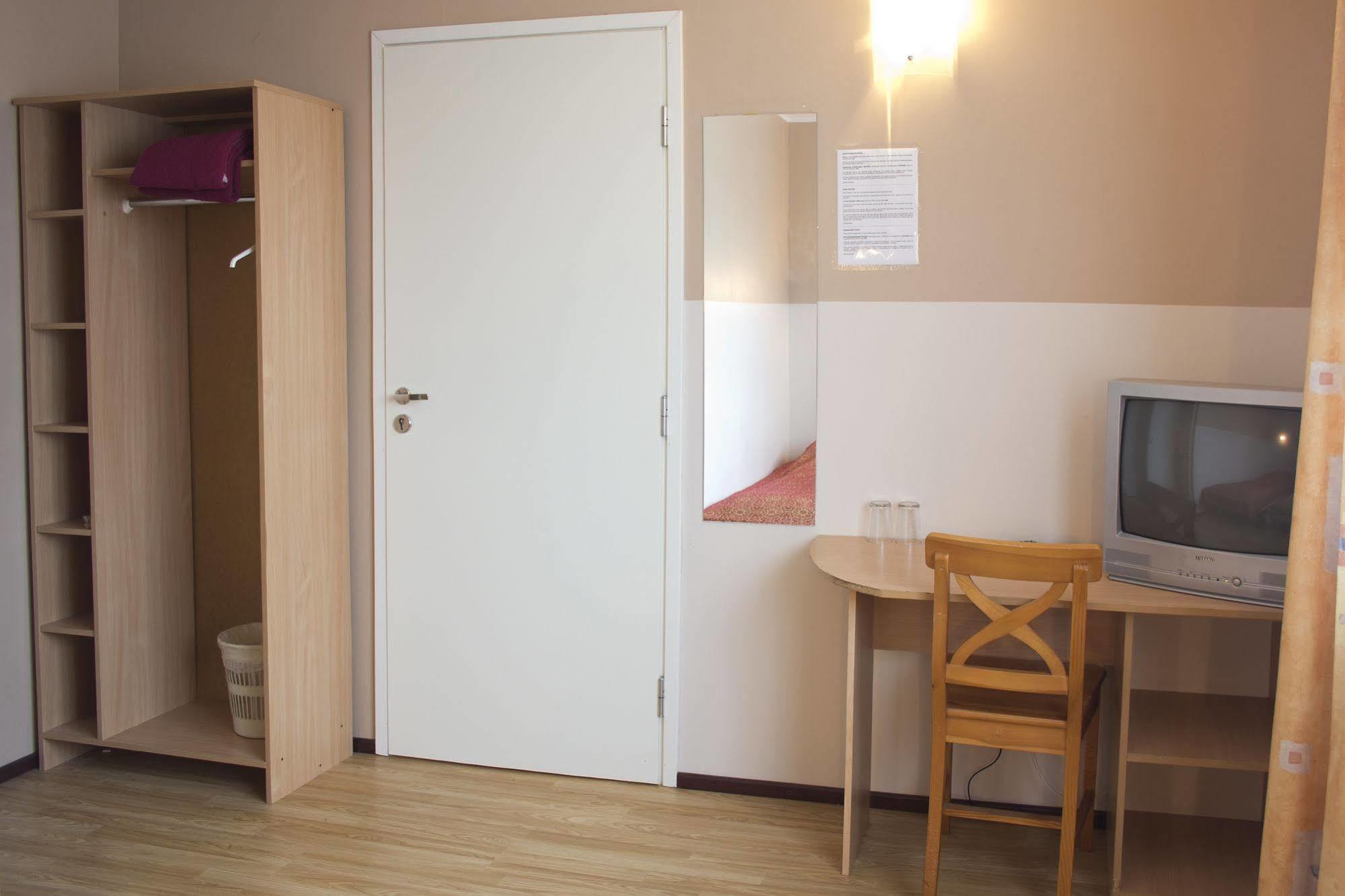 Lillekuela Hotel Tallinn